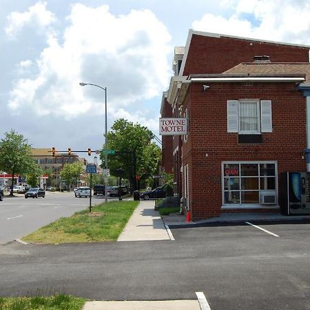Towne Motel Alexandria Exterior foto